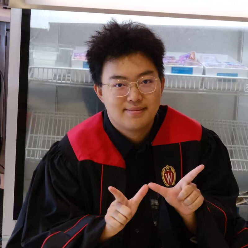 Xingjian Yang